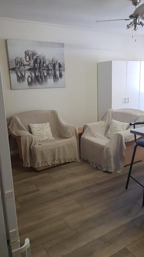 Albatross Beach Guest House Jeffreys Bay Bagian luar foto